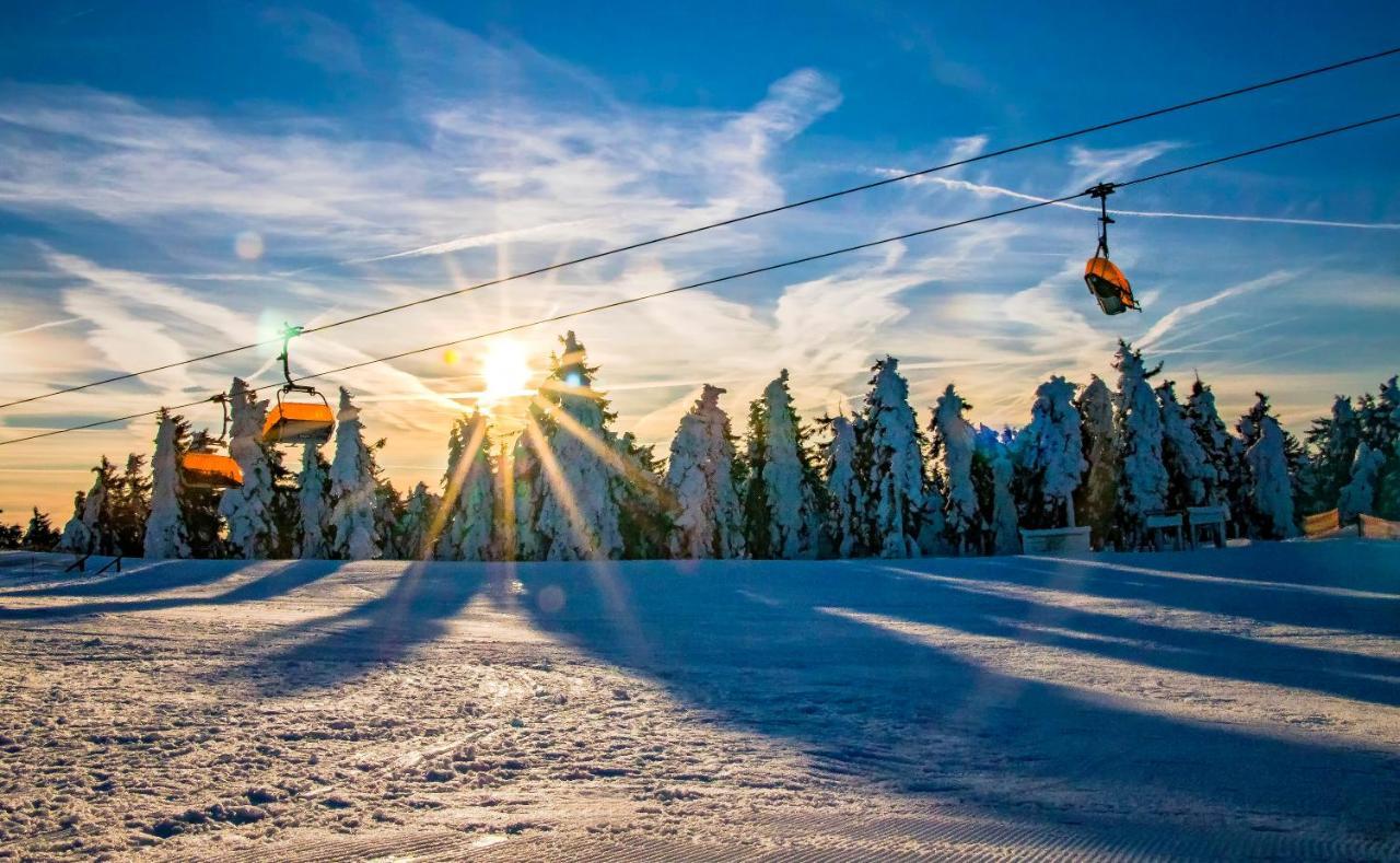 Mountain Apartment Klinovec Atomic Loučná pod Klínovcem Esterno foto